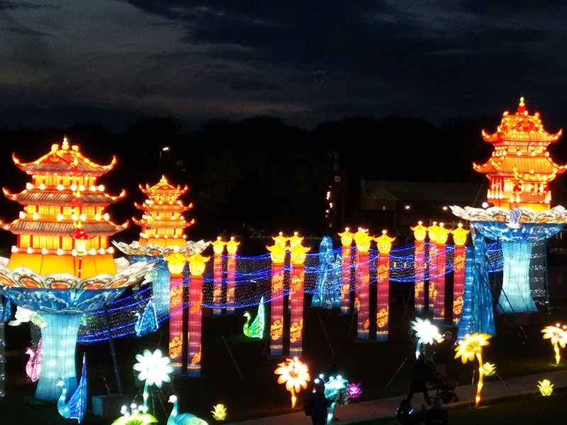 <b>自贡大洋艺术彩灯项目加拿大2019中国之光”蒙特利尔</b>