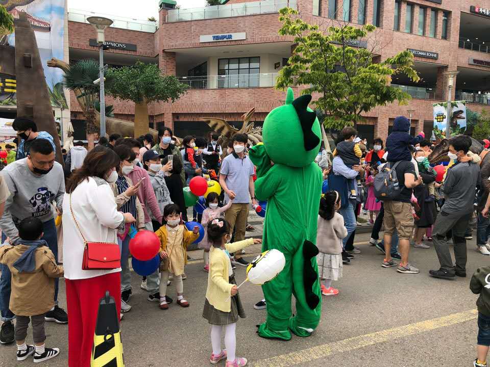 韩国乐天恐龙主题展示项目实景 4