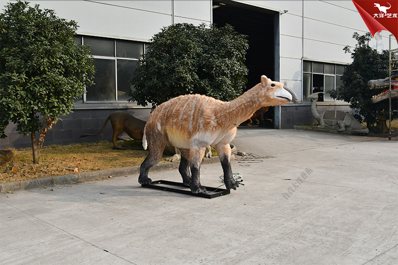 长颈驼远古仿真动物模型制作