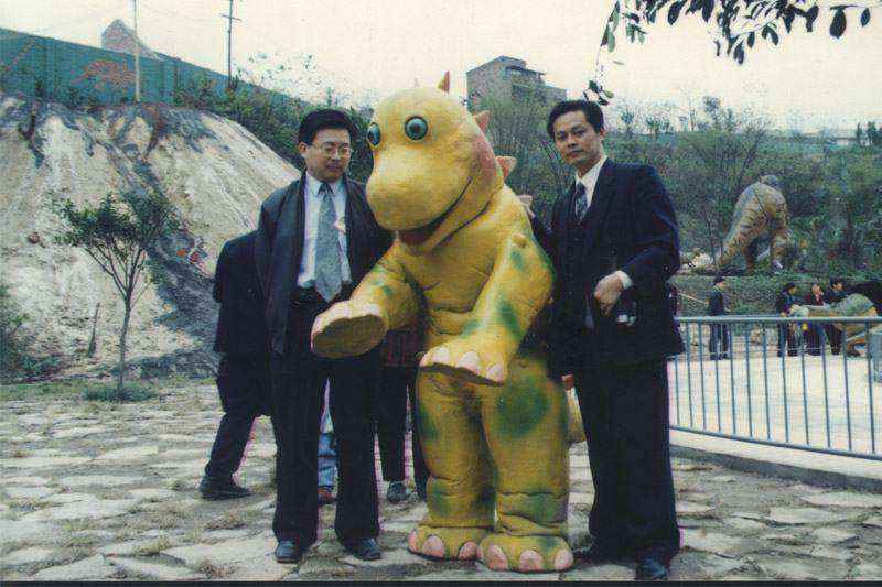 恐龙项目总监--钟大明相关图片